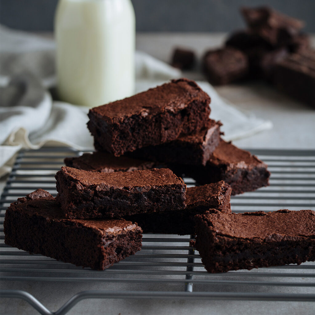 Brownie Bars • Whiskd
